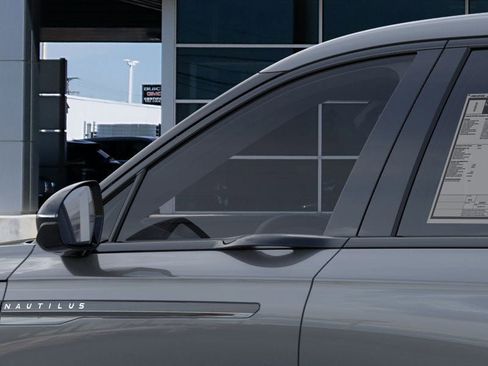 New 2025 Lincoln Nautilus Premier w/ Equipment Group 102A image 20