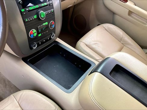 Used 2012 GMC Yukon SLE w/ Convenience Package image 15