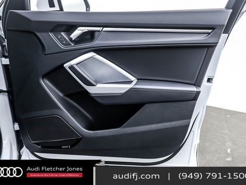 Used 2025 Audi Q3 2.0T Premium Plus w/ Premium Plus Package image 24