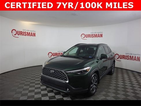 Used 2024 Toyota Corolla Cross XLE image 1