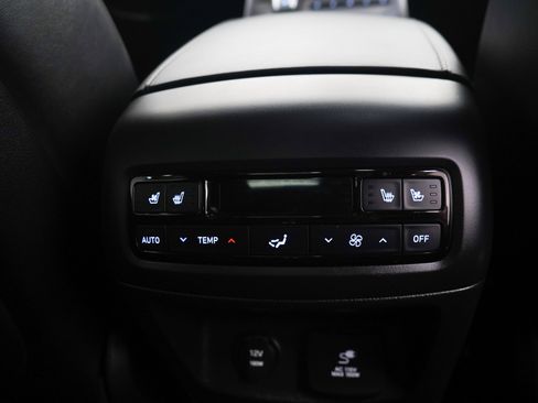 Used 2024 Hyundai Palisade Calligraphy AWD/4WD image 13