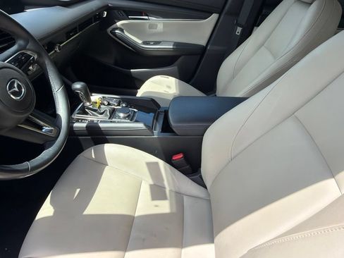 Used 2025 MAZDA MAZDA3 s FWD image 3