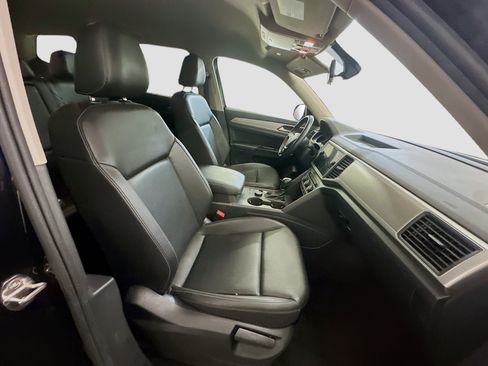 Used 2019 Volkswagen Atlas SE AWD/4WD image 32