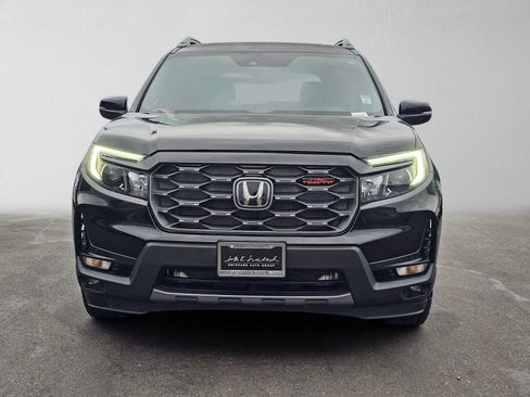 Used 2025 Honda Passport TrailSport image 8