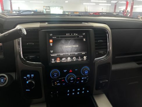 Used 2014 RAM 2500 Laramie w/ Cold Weather Group AWD/4WD image 16