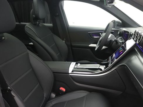 New 2026 Mercedes-Benz GLC 300 image 9