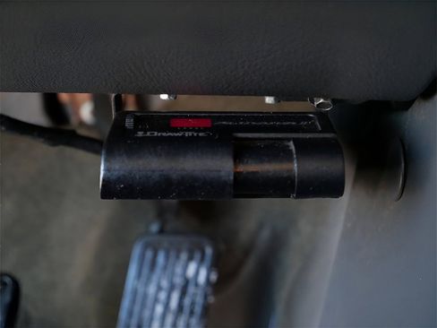 Used 2005 Chevrolet Silverado 2500 LT w/ Snow Plow Prep Package image 25