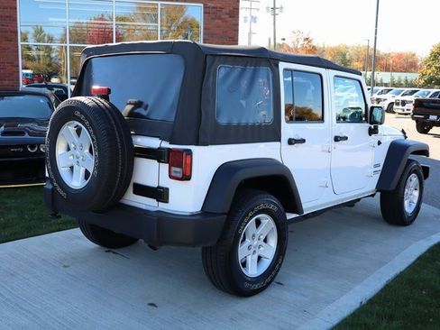 Used 2017 Jeep Wrangler Unlimited Sport w/ Quick Order Package 24S image 28