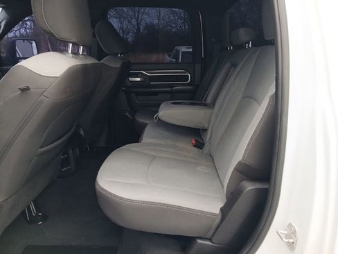 Used 2024 RAM 2500 Big Horn w/ Off Road Package image 41