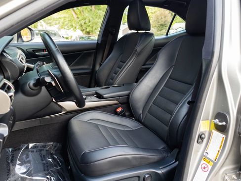 Used 2015 Lexus IS 250 AWD w/ F-Sport Package image 13