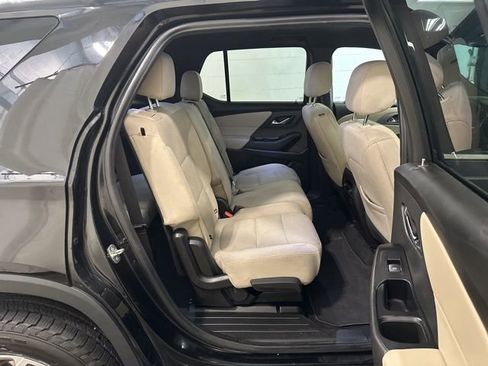 Used 2023 Chevrolet Traverse LS w/ Safety Package FWD image 13