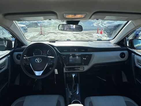 Used 2017 Toyota Corolla LE image 10