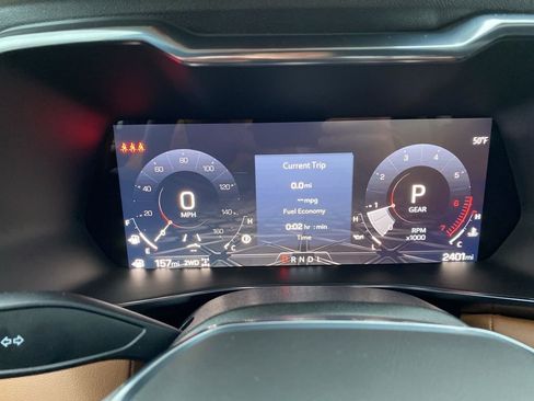 Used 2025 GMC Canyon AT4 w/ Technology Plus Package image 14