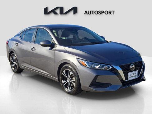 Used 2023 Nissan Sentra SV image 3