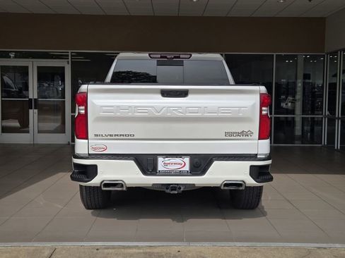 Used 2023 Chevrolet Silverado 1500 High Country w/ Technology Package AWD/4WD image 6