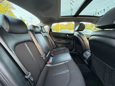 Used 2019 Kia Optima S w/ S Panoramic Sunroof Package image 45