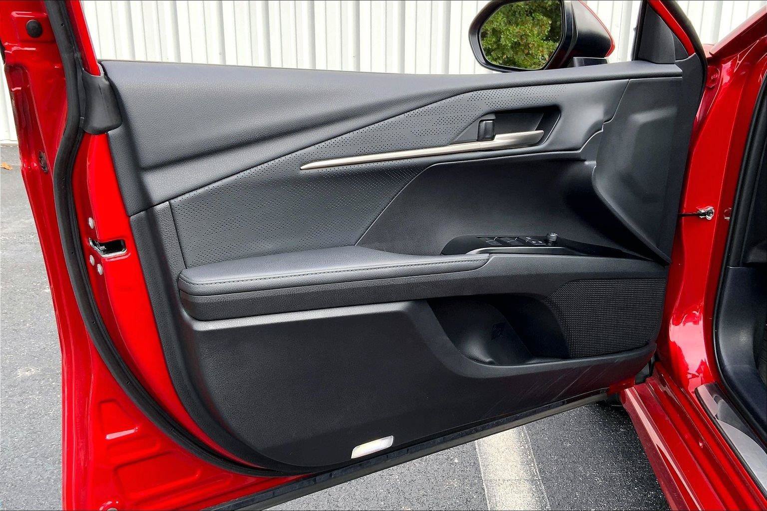 Used 2025 Toyota Camry XSE AWD/4WD image 22