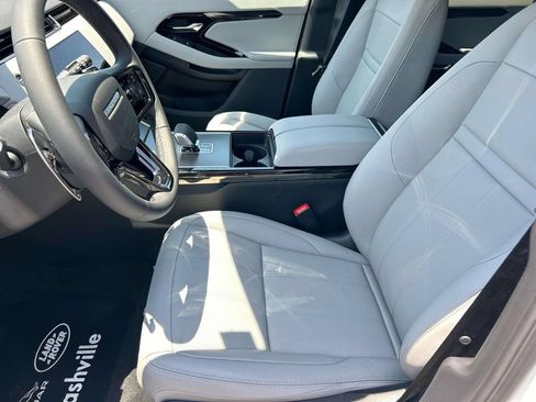 New 2026 Land Rover Range Rover Evoque S AWD/4WD image 11