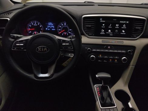 Used 2021 Kia Sportage LX FWD image 22