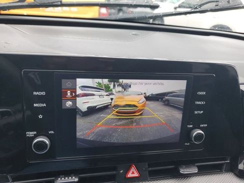 Used 2023 Kia Sportage LX image 27