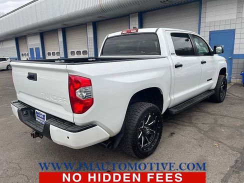 Used 2021 Toyota Tundra Limited w/ Limited Premium Package image 3