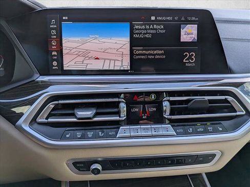 Used 2021 BMW X5 xDrive40i w/ Convenience Package AWD/4WD image 15