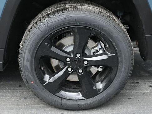 New 2026 Jeep Grand Cherokee L Limited image 39