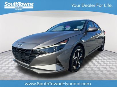 Used 2023 Hyundai Elantra SEL w/ Convenience Package
