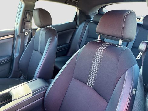 Used 2021 Honda Civic Sport image 19