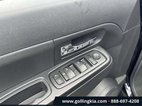 Used 2011 Jeep Liberty Sport w/ Popular Equipment Group AWD/4WD image 16