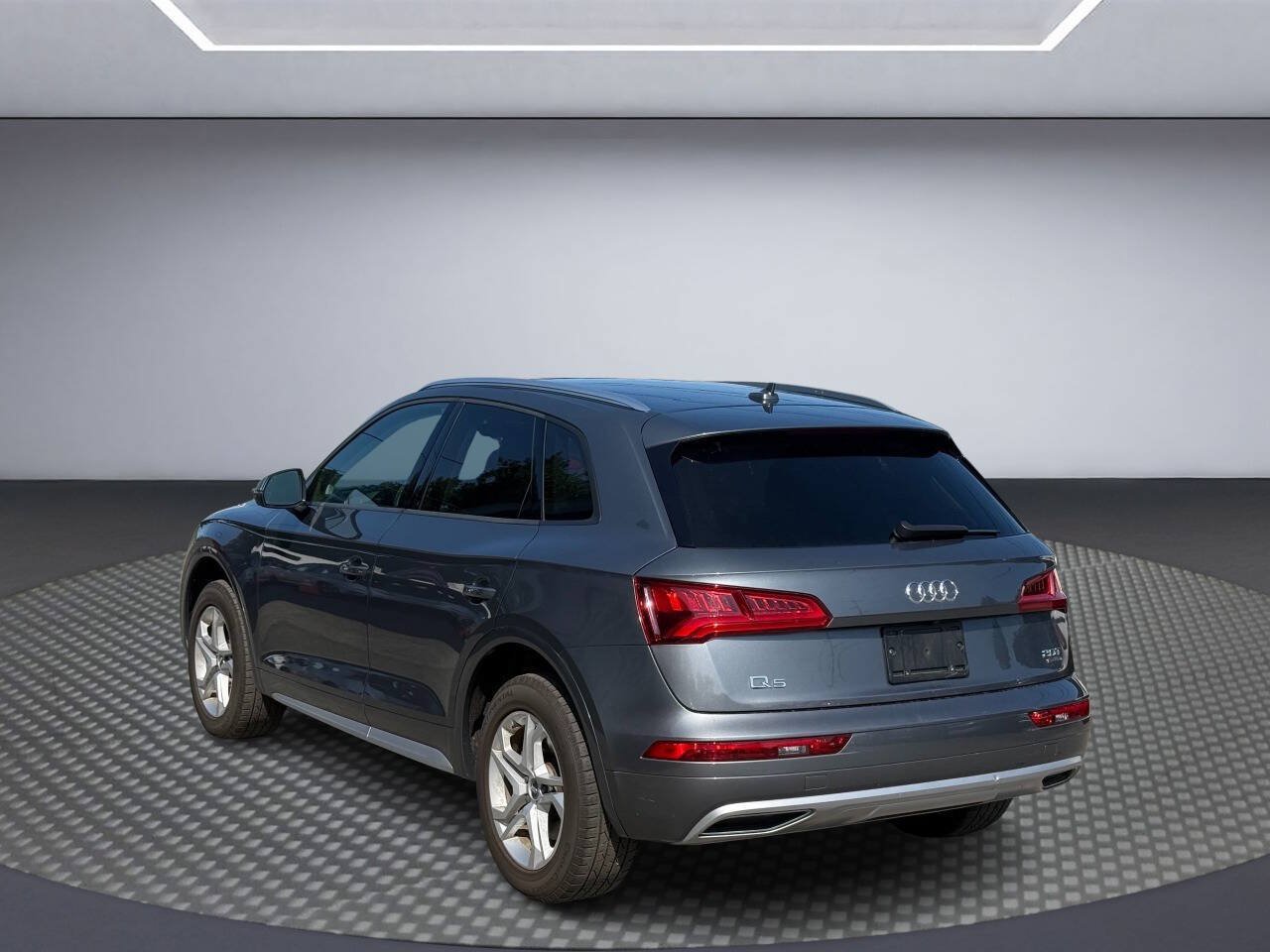 Used 2018 Audi Q5 2.0T Premium AWD/4WD image 5
