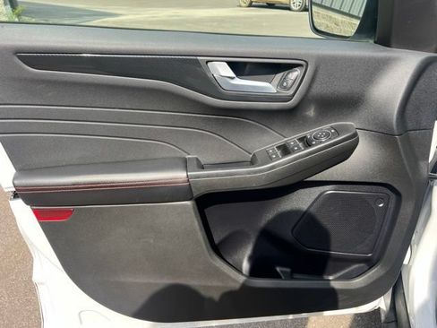 Used 2023 Ford Escape ST-Line w/ Tech Pack #1 AWD/4WD image 20