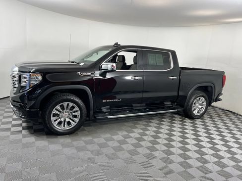 Used 2026 GMC Sierra 1500 Denali w/ Technology Package AWD/4WD image 2
