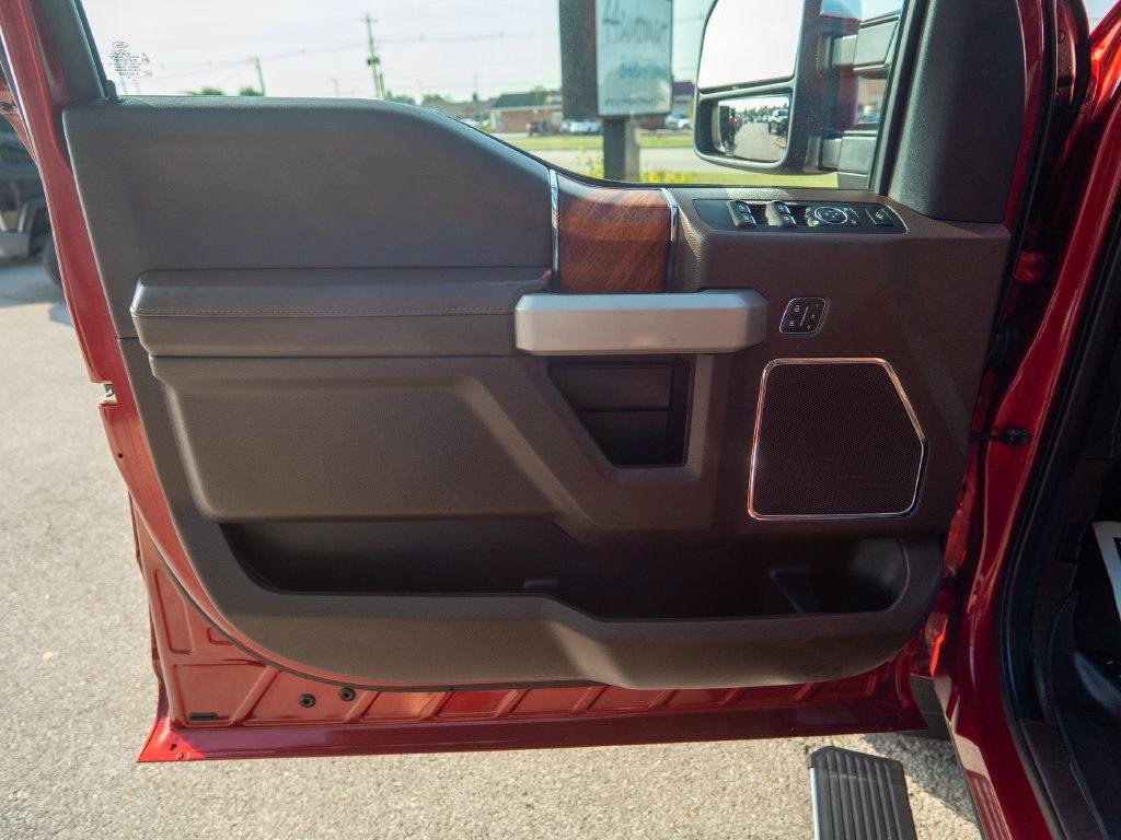 Used 2019 Ford F250 King Ranch w/ King Ranch Ultimate Package AWD/4WD image 18