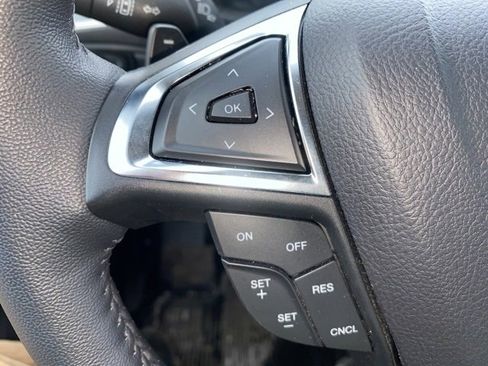 Certified 2024 Ford Edge SEL w/ Convenience Package image 17