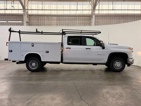 New 2026 Chevrolet Silverado 3500 W/T w/ WT Convenience Package AWD/4WD image 9