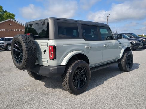 Used 2022 Ford Bronco Outer Banks AWD/4WD image 3