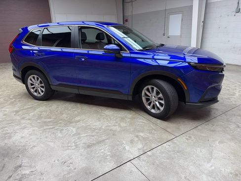 Used 2025 Honda CR-V EX-L image 6
