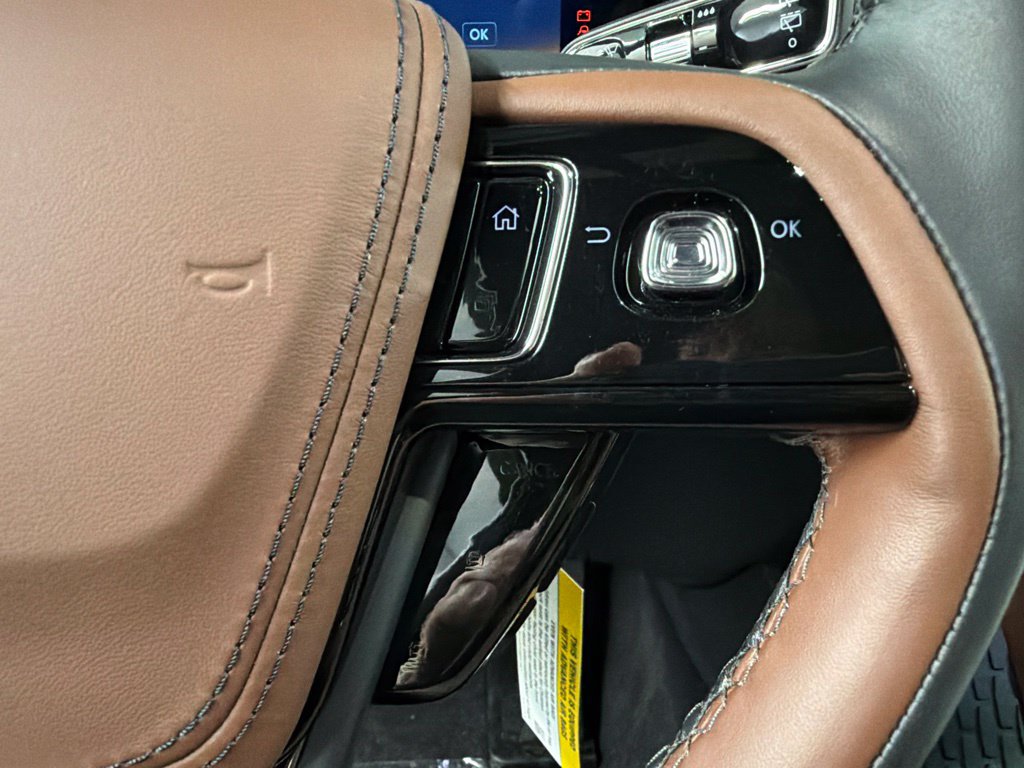 New 2027 Lincoln Aviator Reserve AWD/4WD image 18