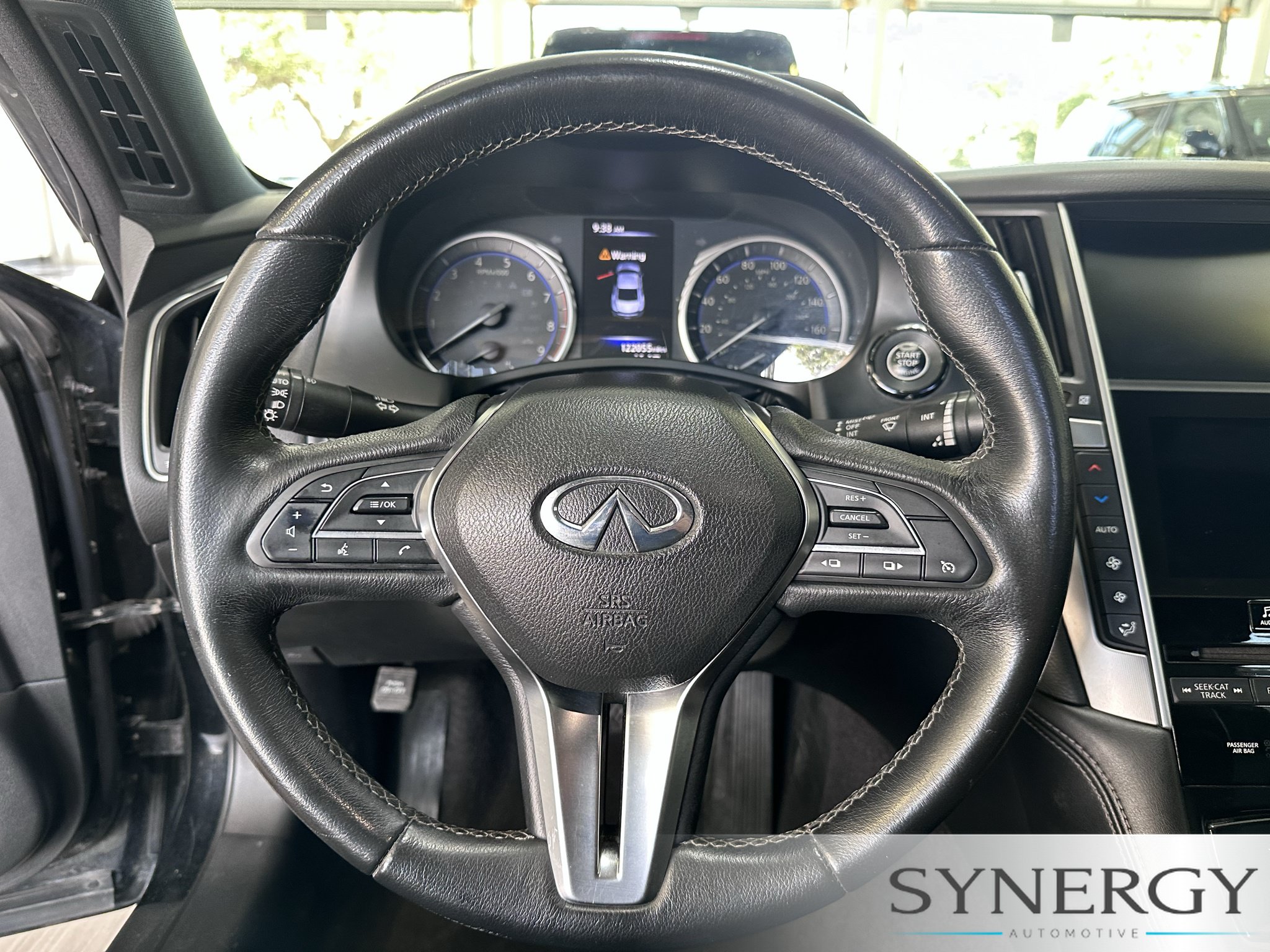 Used 2018 INFINITI Q60 3.0t Luxe RWD image 13