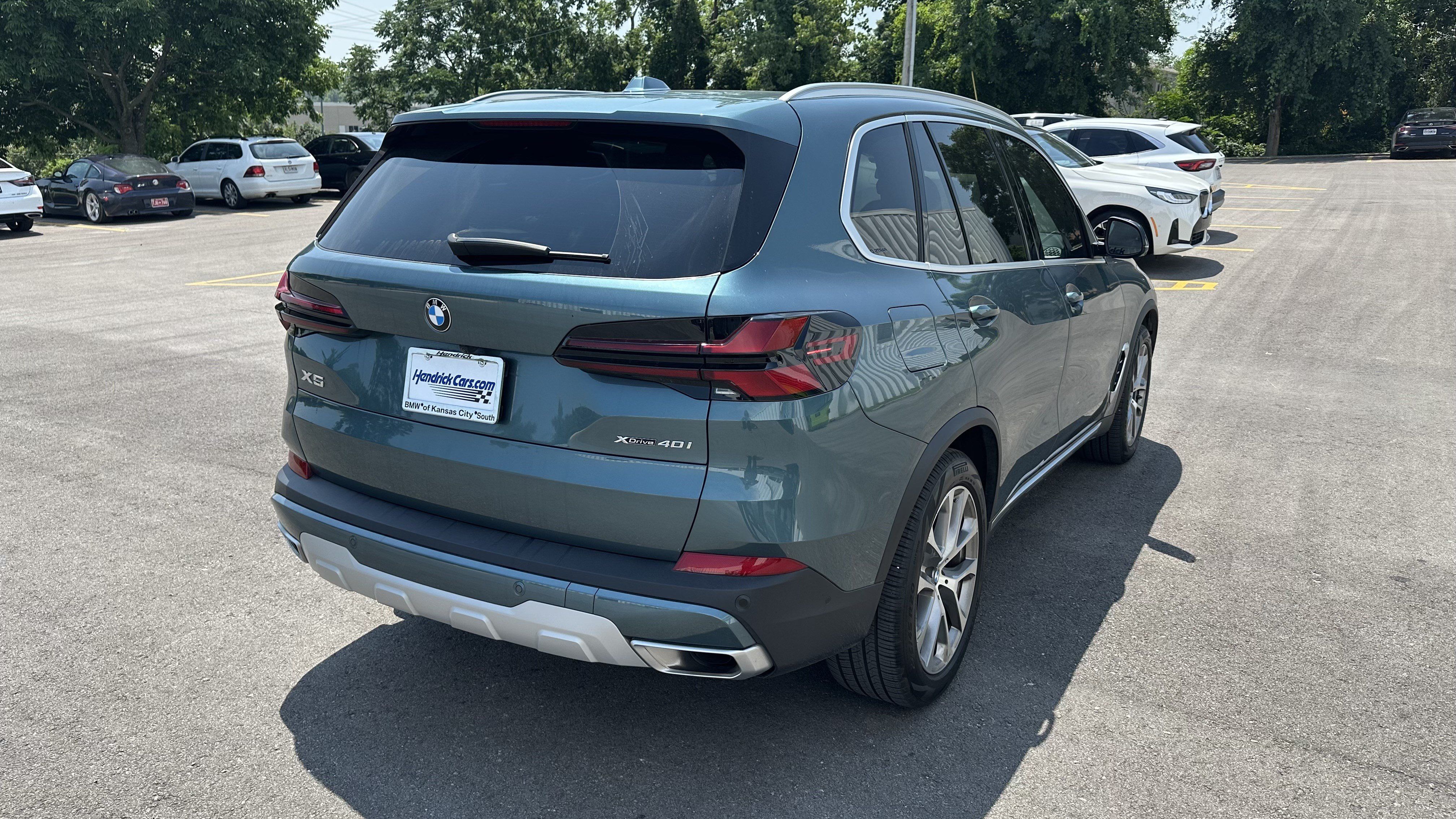 Certified 2024 BMW X5 xDrive40i w/ Premium Package AWD/4WD image 10