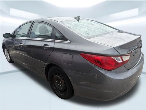 Used 2011 Hyundai Sonata GLS FWD image 8
