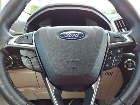 Used 2024 Ford Edge Titanium AWD/4WD image 22