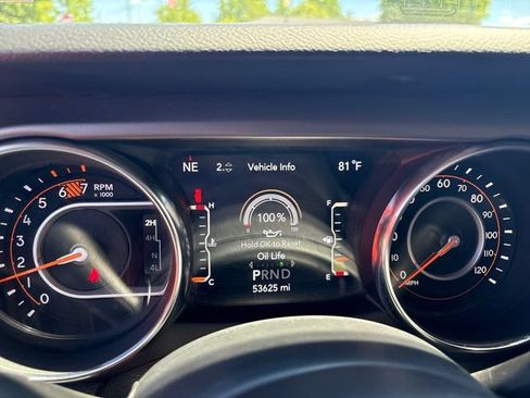 Used 2021 Jeep Wrangler Sport AWD/4WD image 21