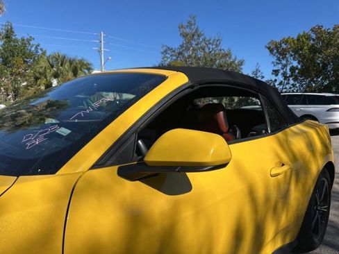 Used 2024 Ford Mustang Premium image 12