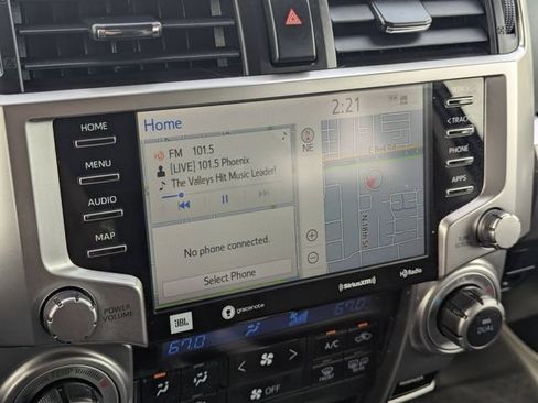 Used 2020 Toyota 4Runner Limited AWD/4WD image 26