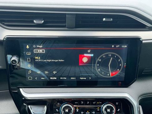 Used 2022 GMC Sierra 1500 Denali image 28