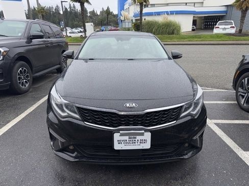 Used 2020 Kia Optima Premium image 2