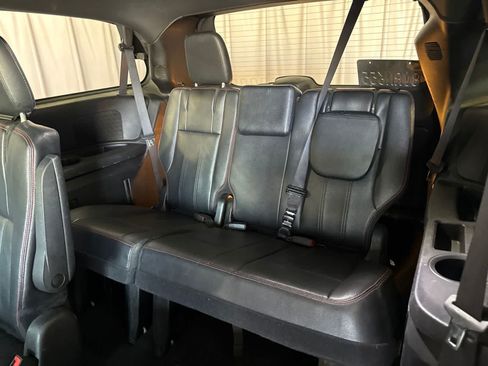 Used 2018 Dodge Grand Caravan GT FWD image 18