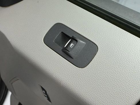 Used 2021 Ford F250 XL w/ Power Equipment Group image 43